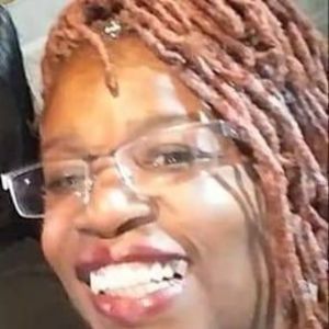 Meet your Posher, Dionna